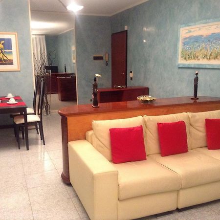 B&B Humana Rozzano Ngoại thất bức ảnh