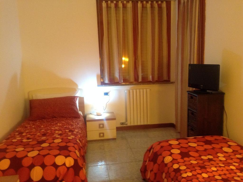 B&B Humana Rozzano Phòng bức ảnh