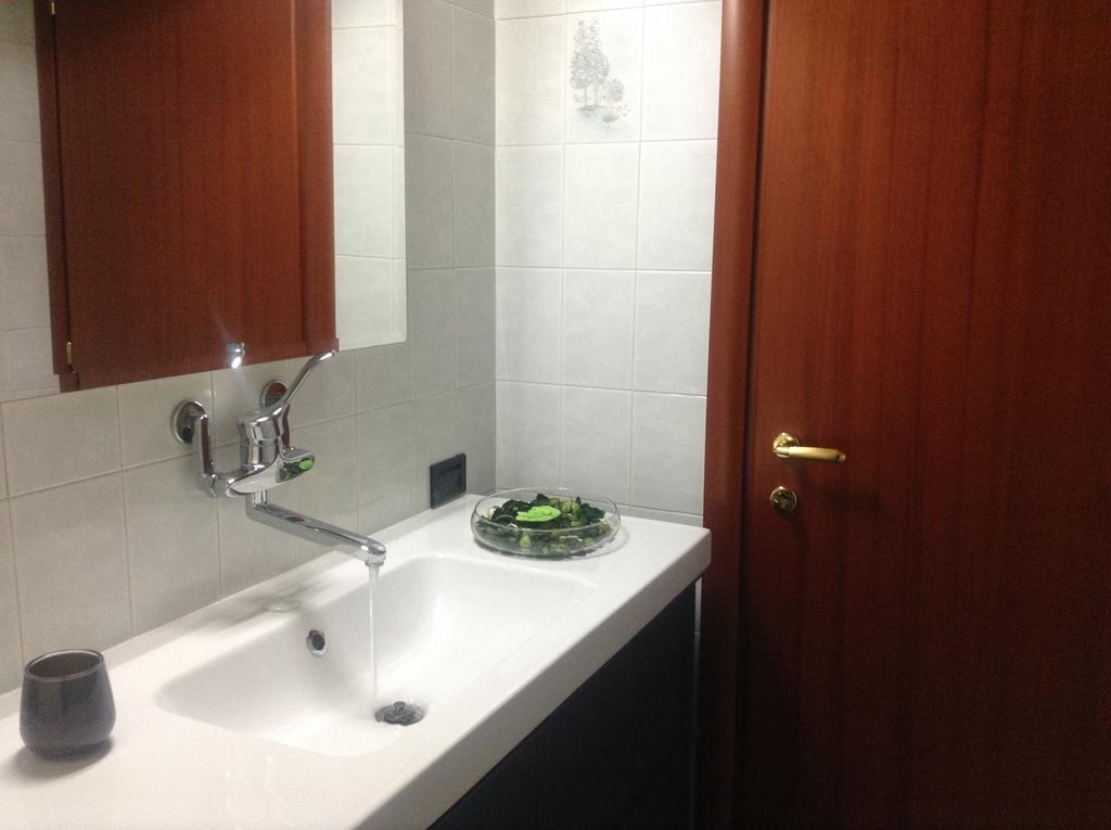B&B Humana Rozzano Ngoại thất bức ảnh