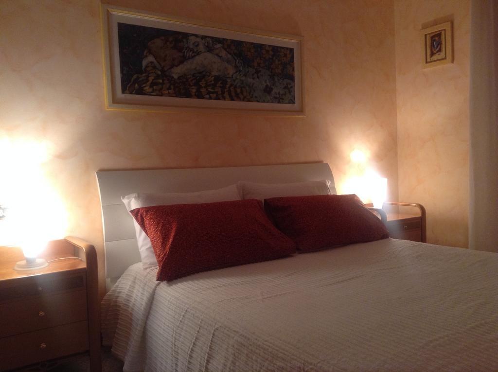 B&B Humana Rozzano Phòng bức ảnh